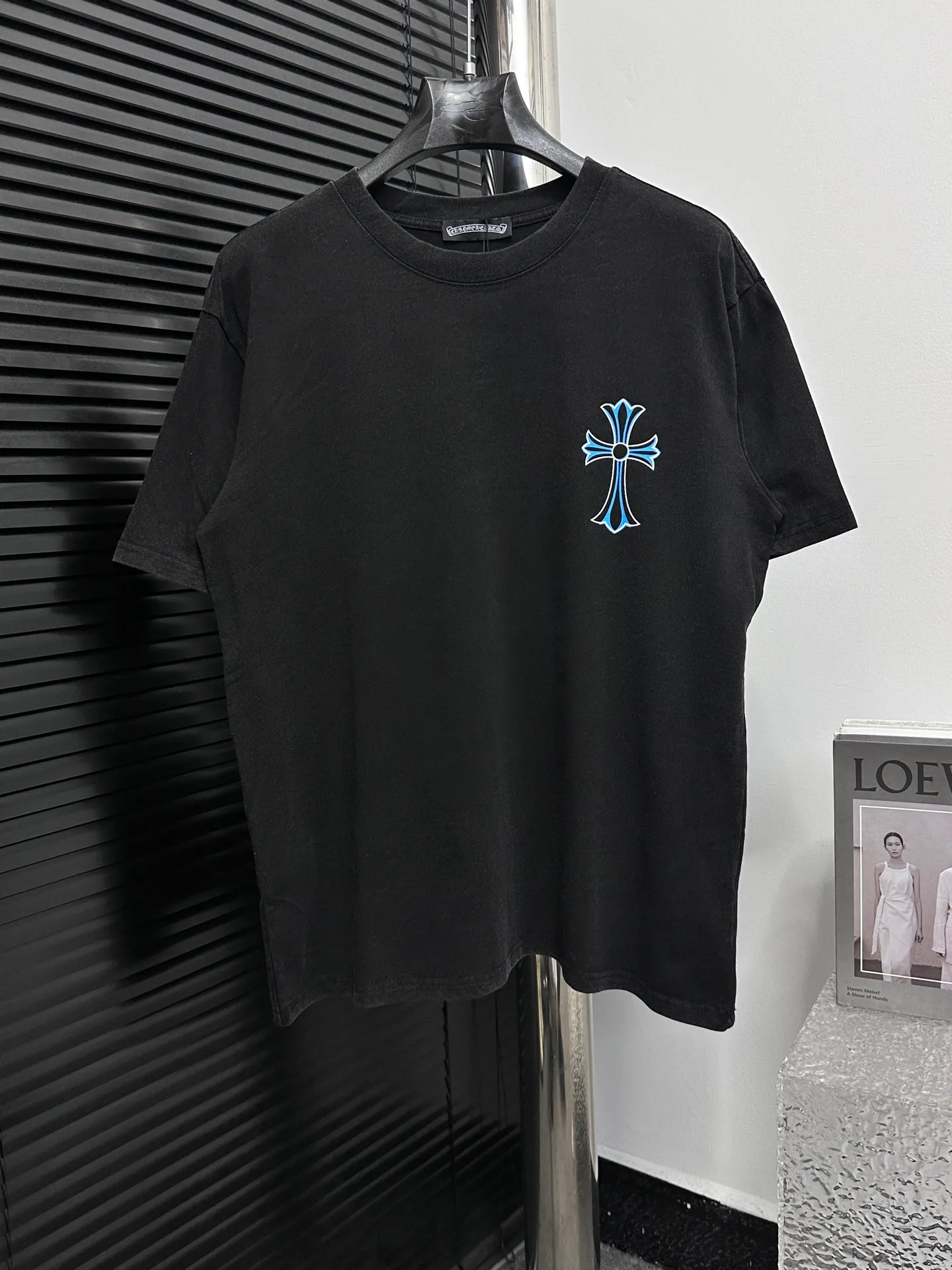 🅿️180 [Chrome hearte] Chrome hearte 25ss early spring new Sanskrit washed T-shirt ·280 grams of 100% cotton double yarn jersey fabric ·Special thickened 32 pieces of double-ply 1x1 thread in the same cylinder custom-dyed ·Double-needle stitching and cross-stitching technology ·Original main mark washed tag Color: washed black Size: XS-L